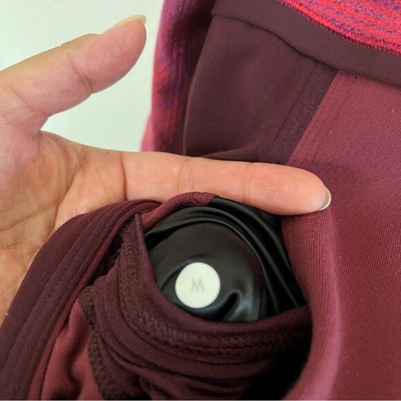 Lululemon Maroon Burgundy Berry Cocoon Coat Jacket Womens Size M - Picture 8 of 8